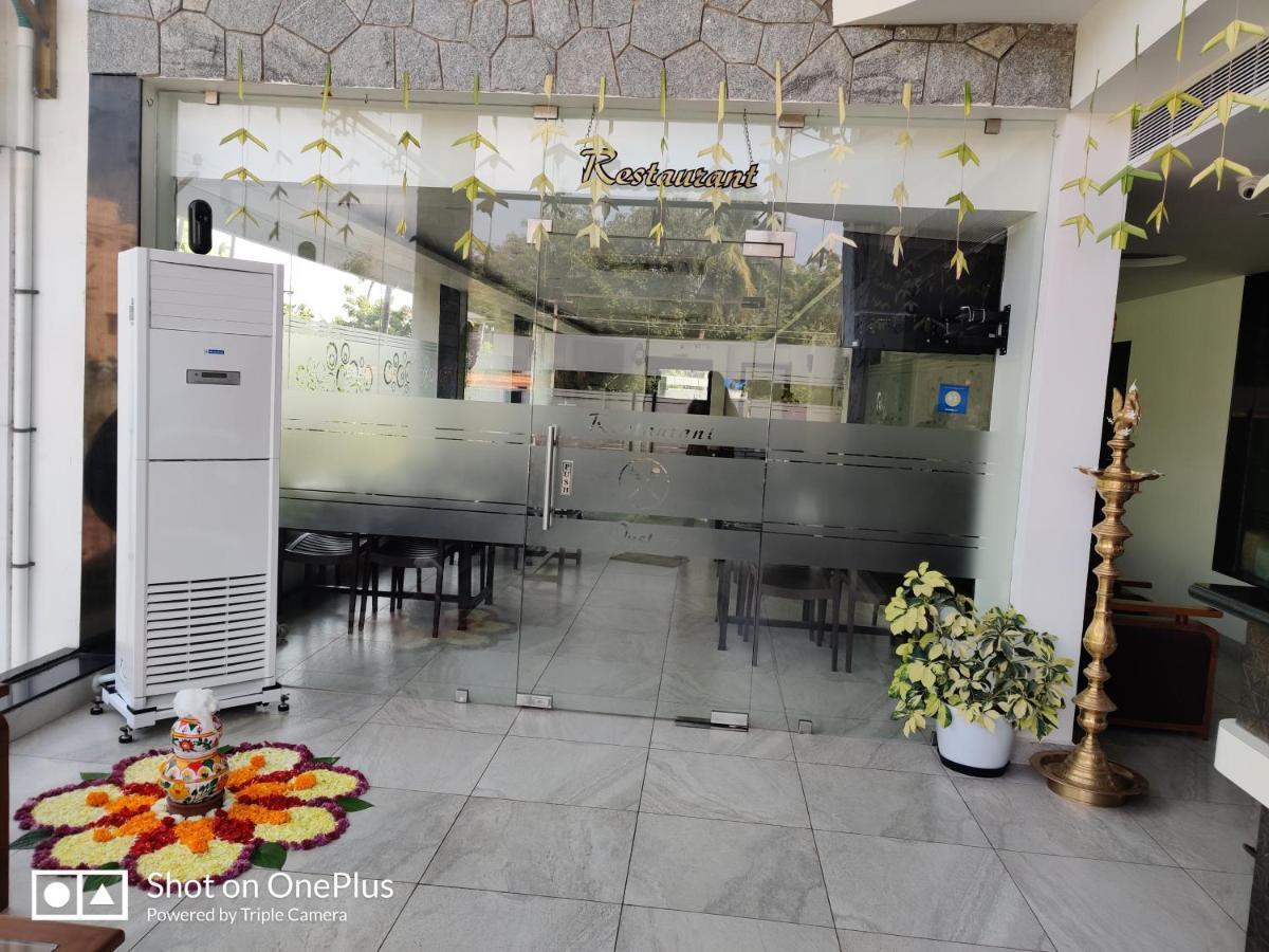 Hotel White Pearl Residency Puducherry Exterior foto