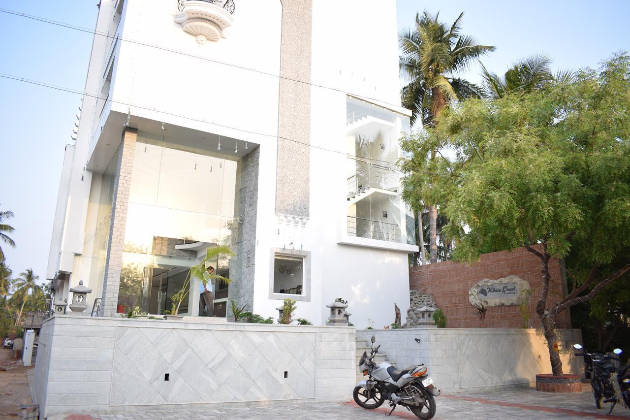 Hotel White Pearl Residency Puducherry Exterior foto