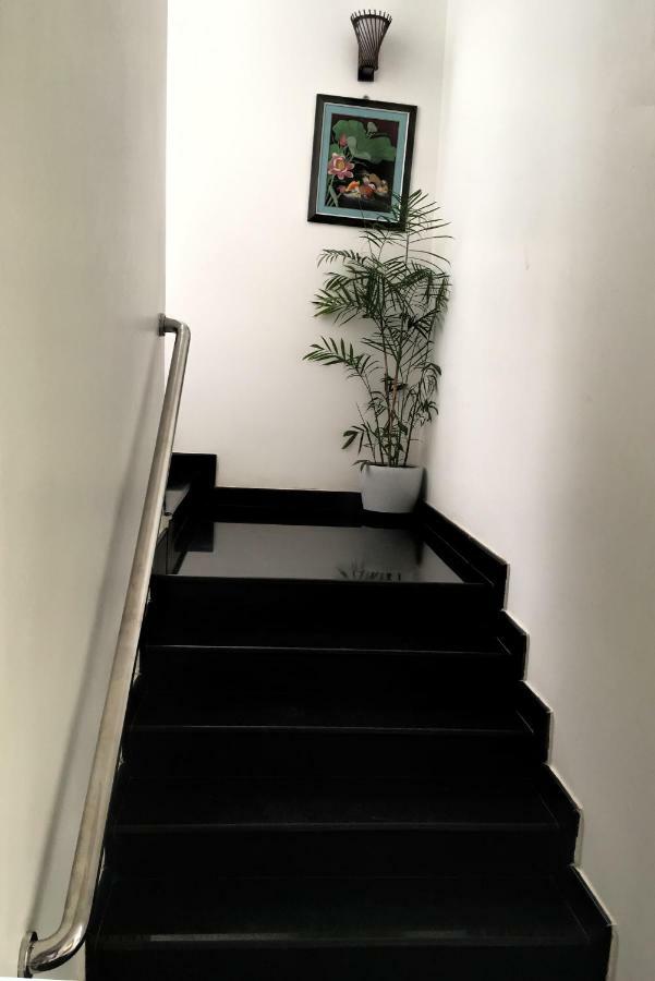 Hotel White Pearl Residency Puducherry Exterior foto